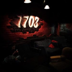 Что означает татуировка 1703 на шее у рэпера Оксимирона? — HipHop.ru